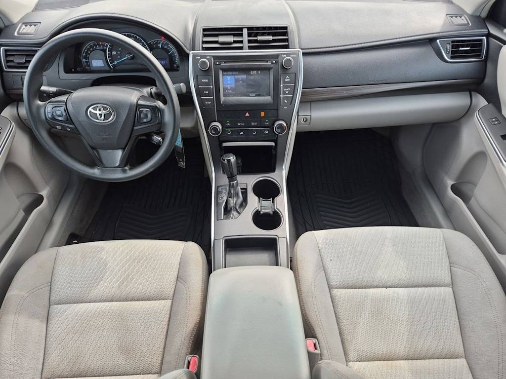 Thumbnail: 2015 Toyota Camry - 9