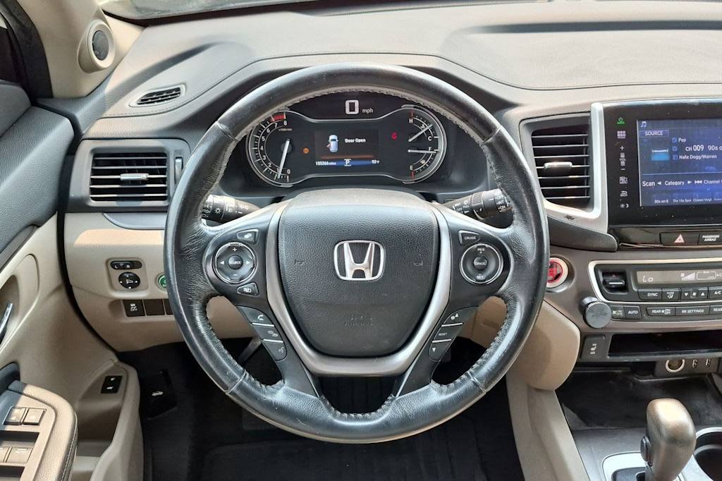 Thumbnail: 2016 Honda Pilot - 14