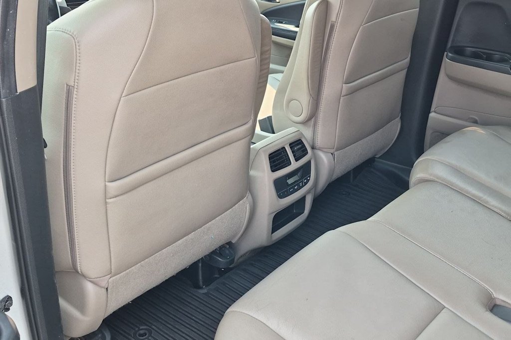 Thumbnail: 2016 Honda Pilot - 13