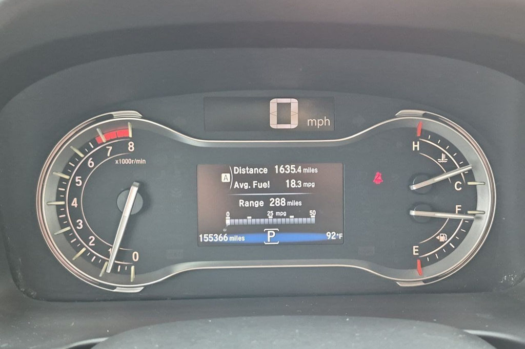 Thumbnail: 2016 Honda Pilot - 17
