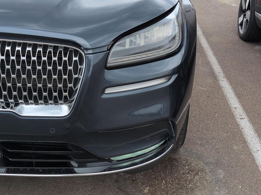 Thumbnail: 2021 Lincoln Corsair - 18