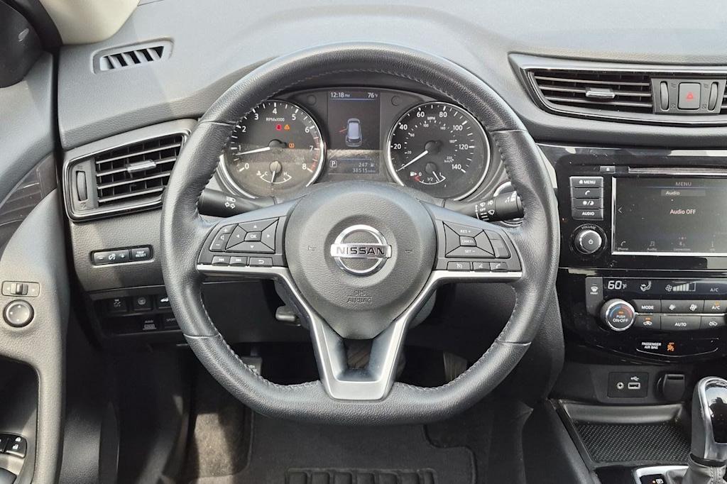 Thumbnail: 2019 Nissan Rogue - 14