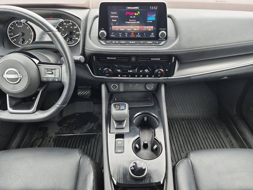 Thumbnail: 2022 Nissan Rogue - 15