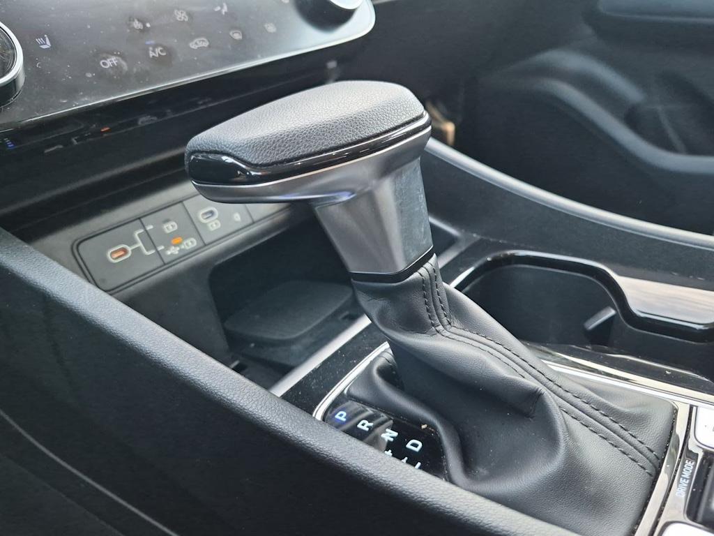Thumbnail: 2025 Hyundai Tucson - 16