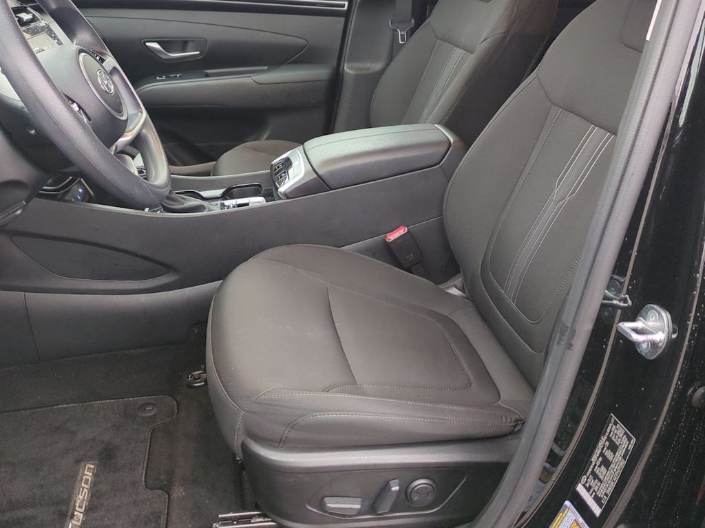 Thumbnail: 2023 Hyundai Tucson - 10