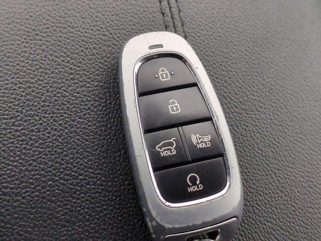 Thumbnail: 2023 Hyundai Tucson - 19