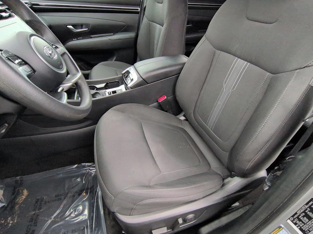 Thumbnail: 2023 Hyundai Tucson - 10