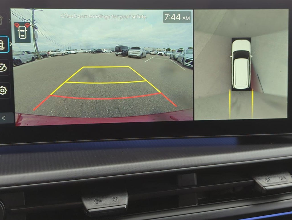 Thumbnail: 2025 Hyundai Santa Fe - 32