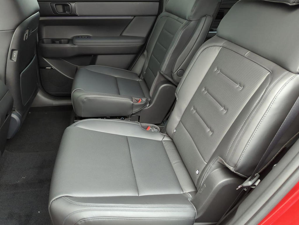 Thumbnail: 2025 Hyundai Santa Fe - 24