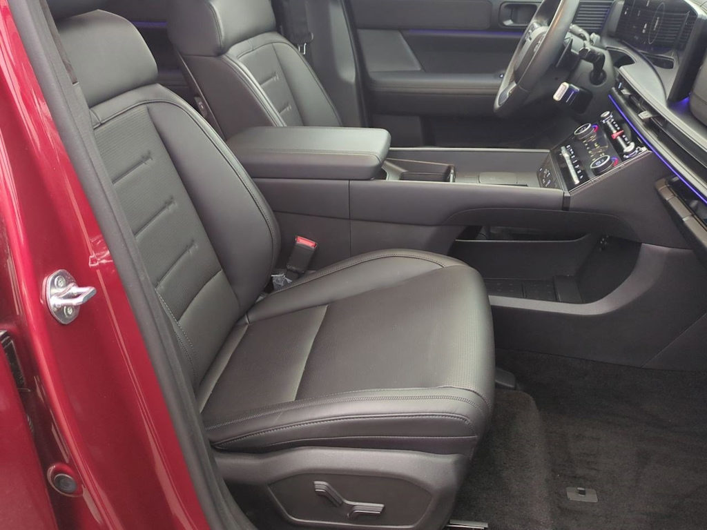 Thumbnail: 2025 Hyundai Santa Fe - 33