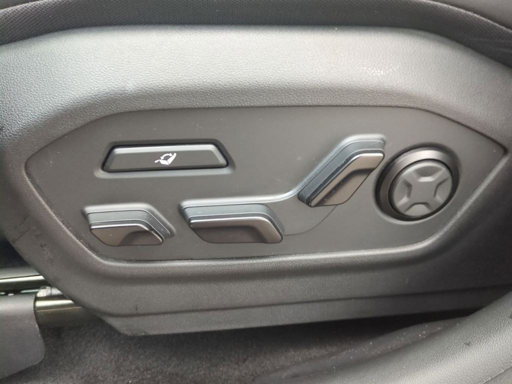 Thumbnail: 2025 Hyundai Santa Fe - 26