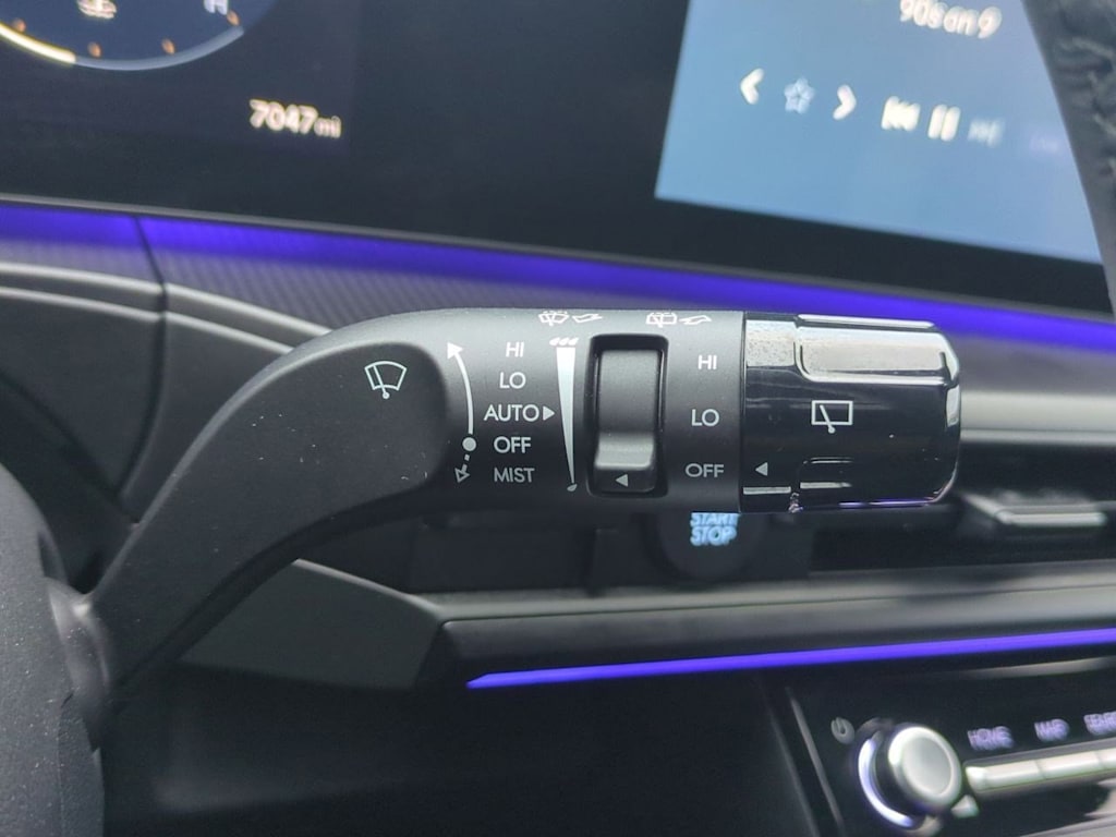 Thumbnail: 2025 Hyundai Santa Fe - 36