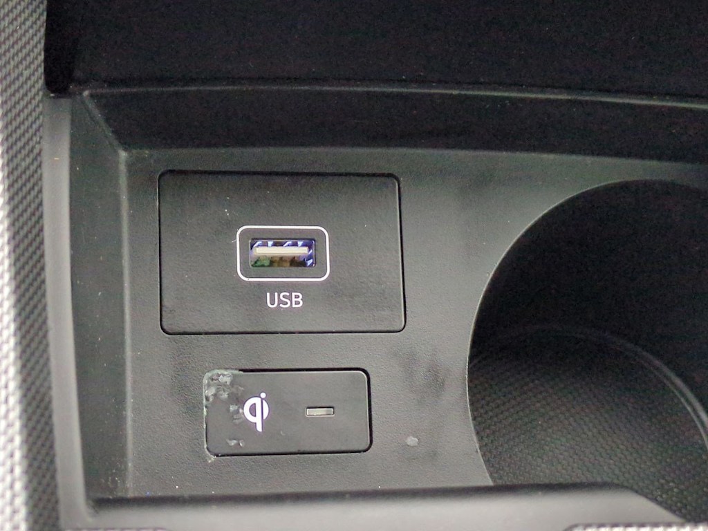 Thumbnail: 2022 Hyundai Santa Fe - 32