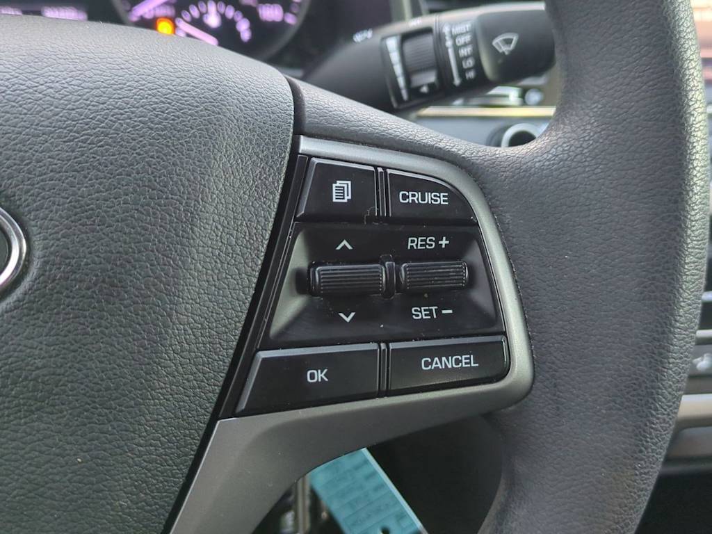 Thumbnail: 2018 Hyundai Elantra - 27