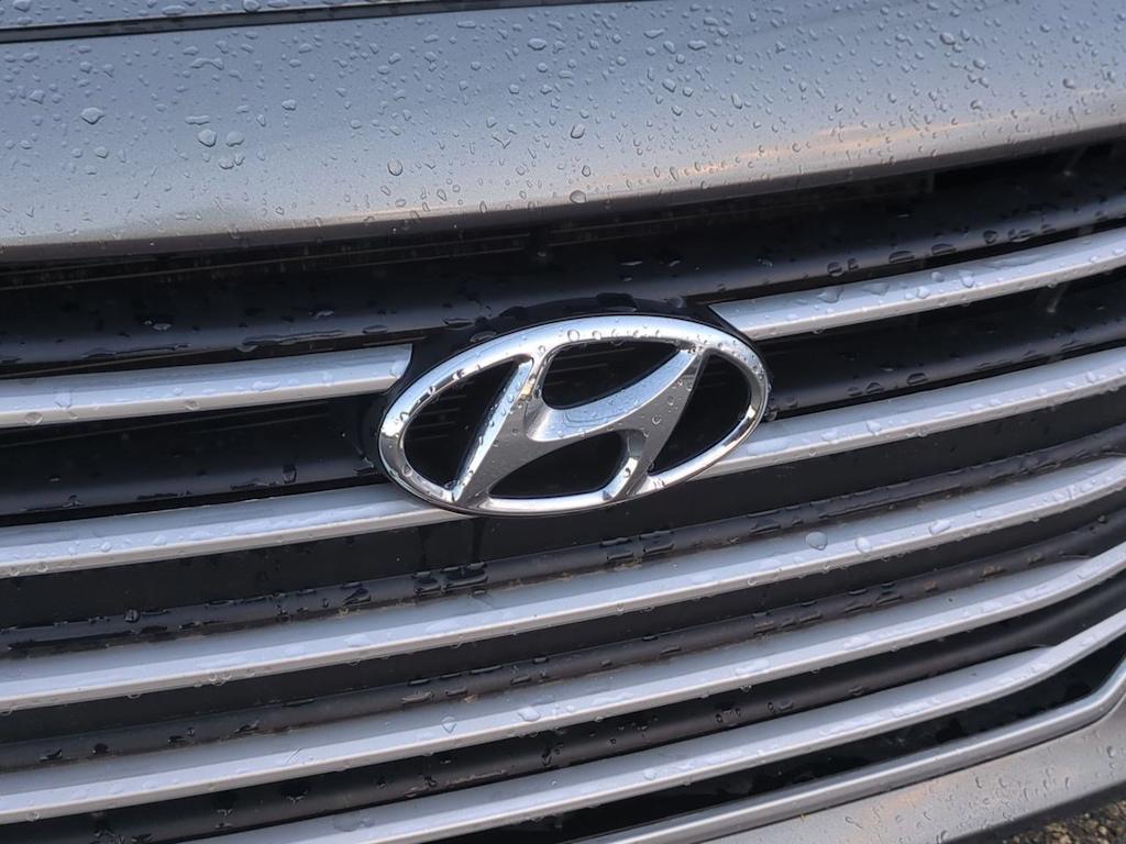 Thumbnail: 2018 Hyundai Elantra - 7