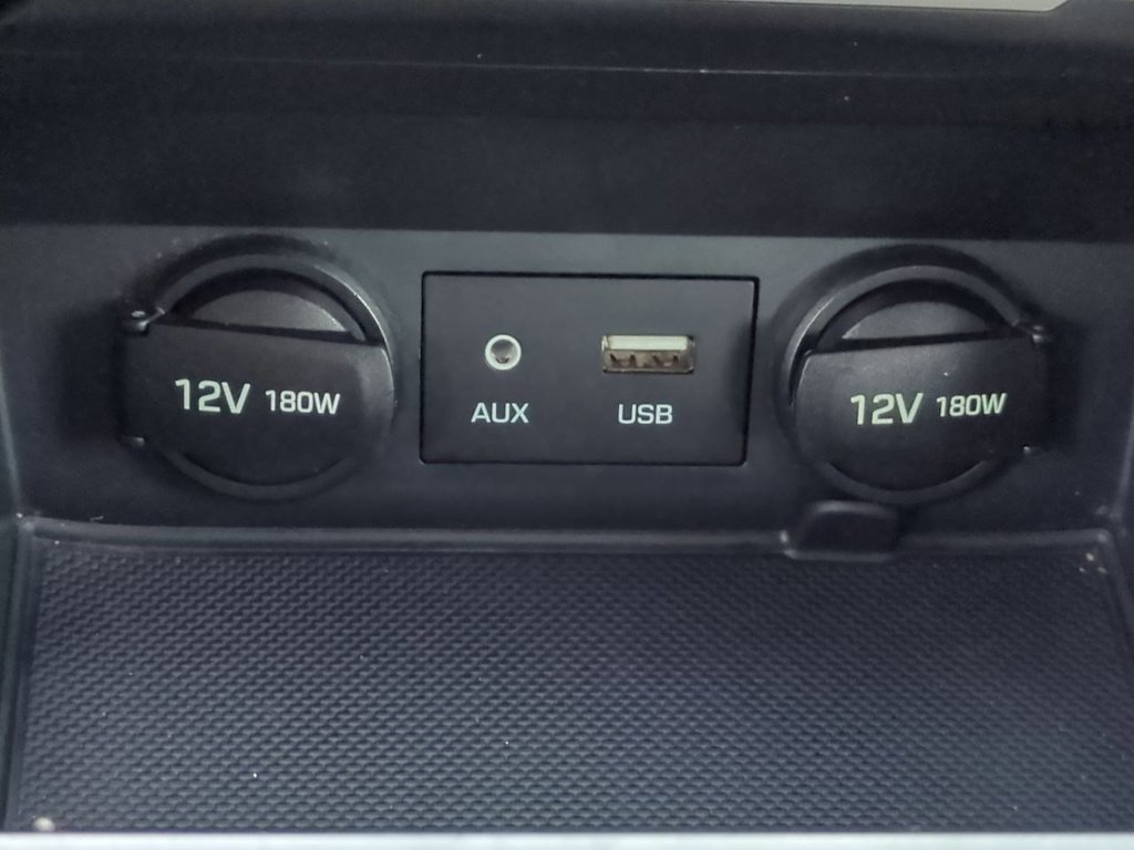 Thumbnail: 2018 Hyundai Elantra - 30