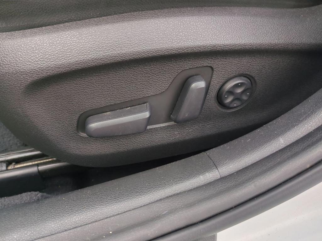 Thumbnail: 2019 Hyundai Sonata - 25