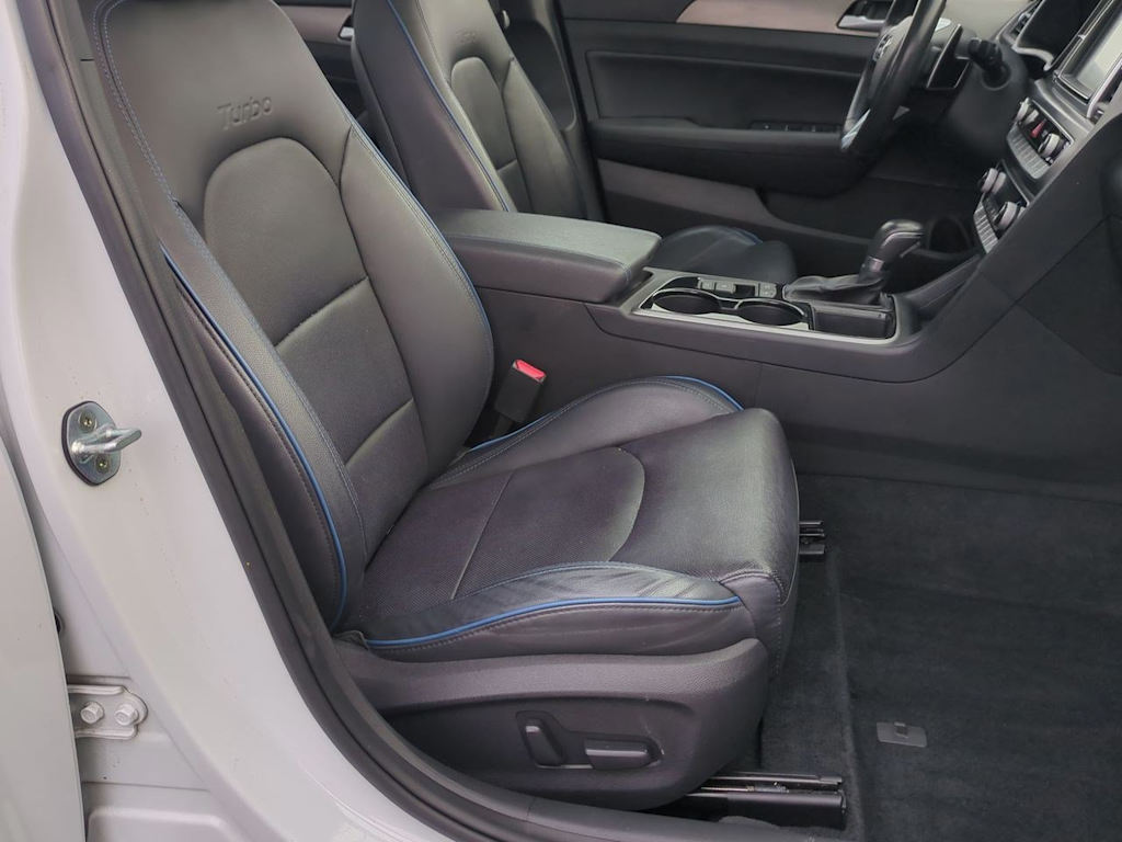 Thumbnail: 2019 Hyundai Sonata - 11