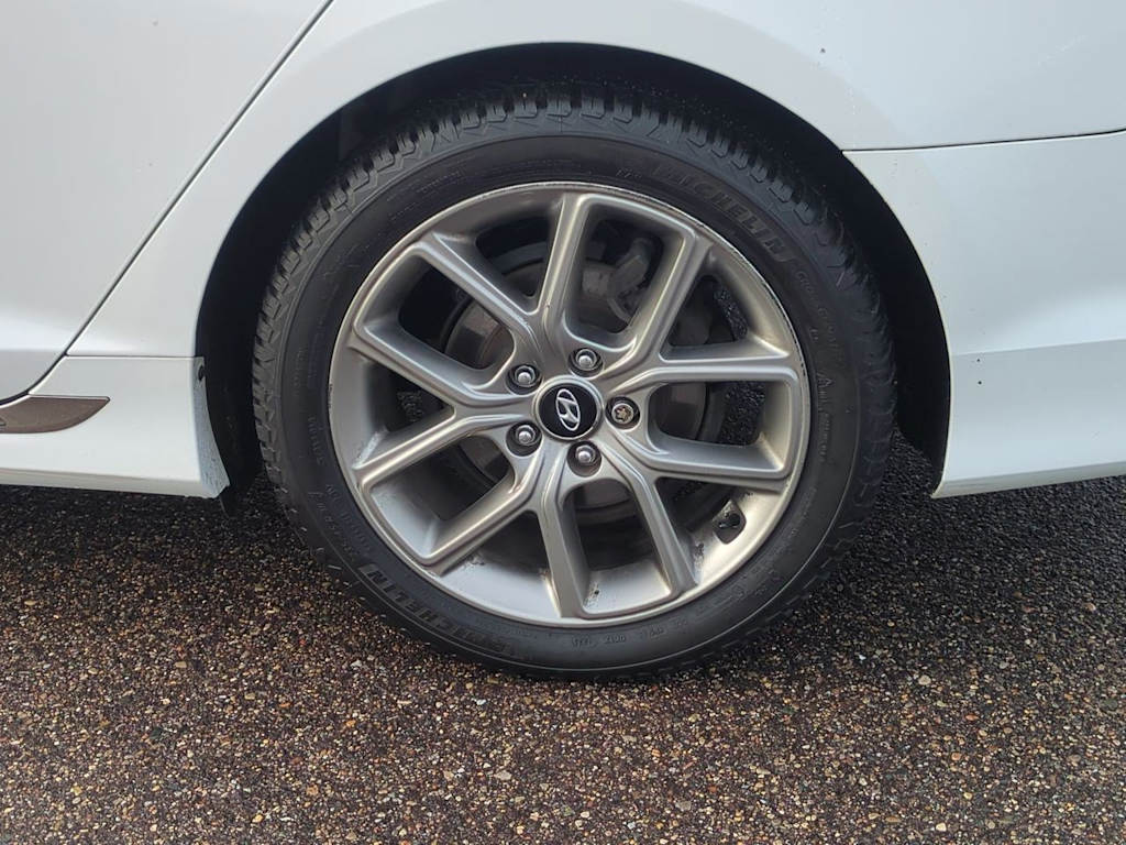 Thumbnail: 2019 Hyundai Sonata - 8