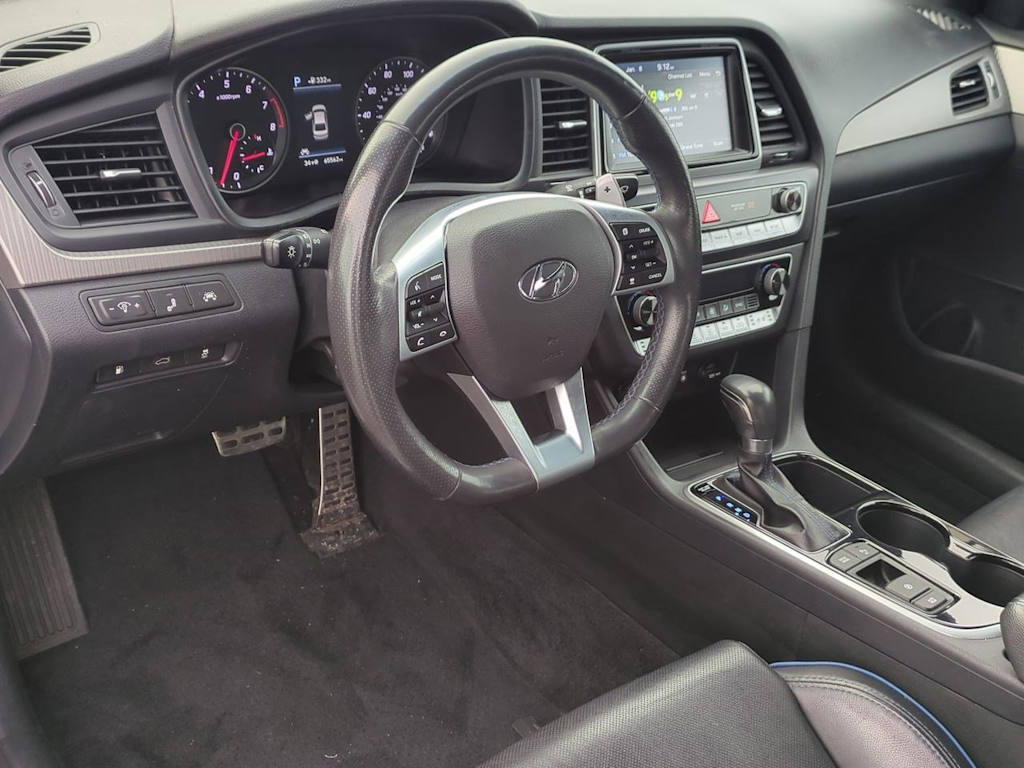 Thumbnail: 2019 Hyundai Sonata - 2