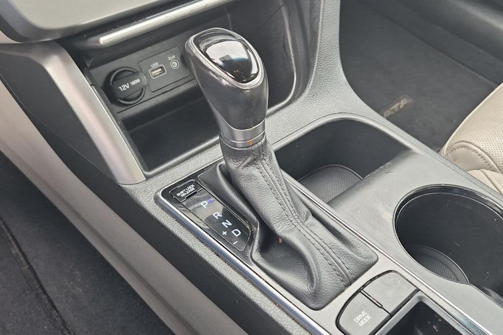 Thumbnail: 2015 Hyundai Sonata - 35