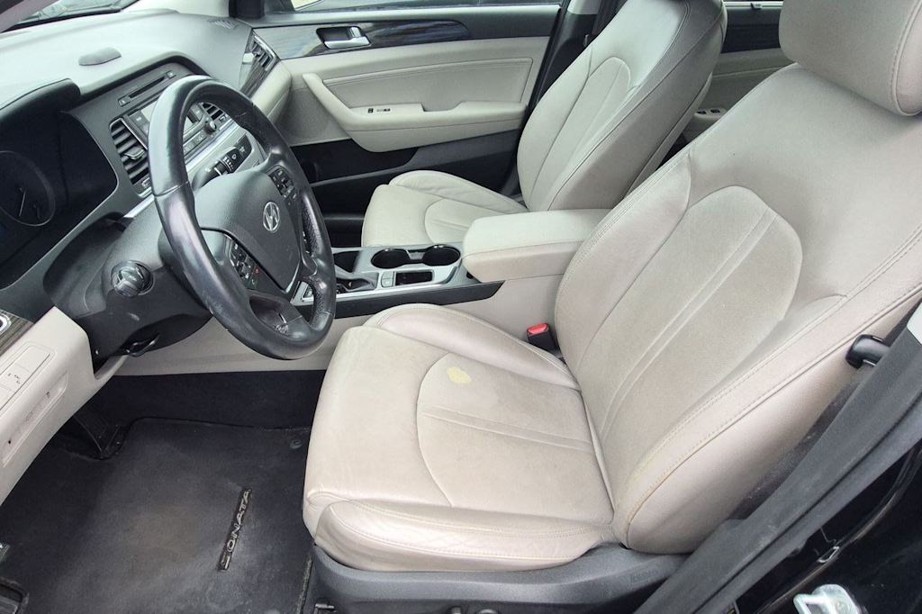 Thumbnail: 2015 Hyundai Sonata - 11