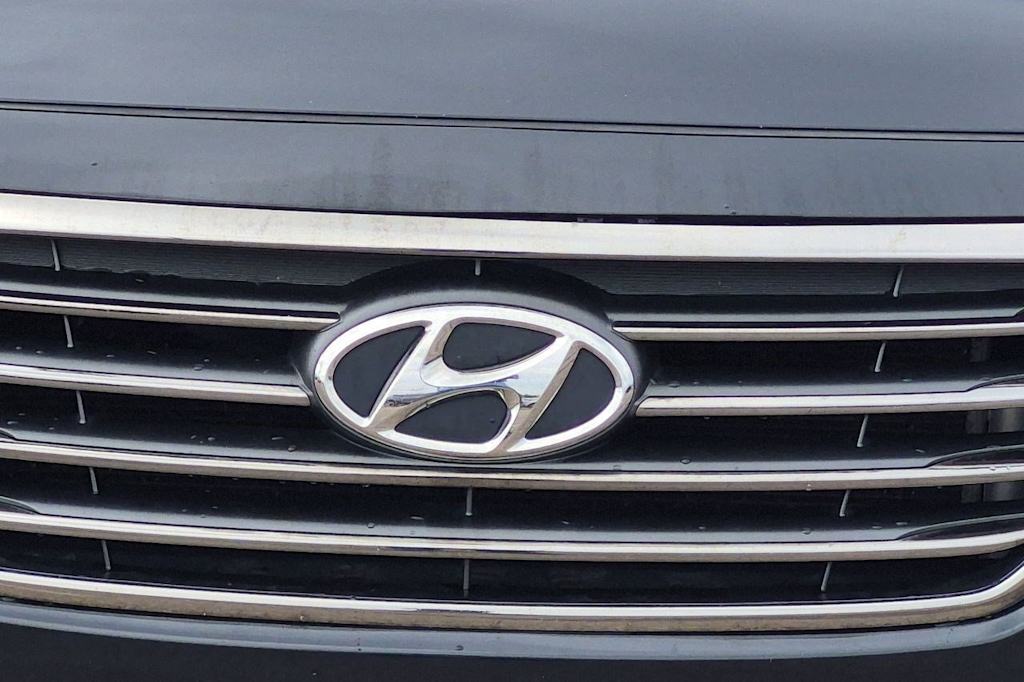 Thumbnail: 2015 Hyundai Sonata - 7