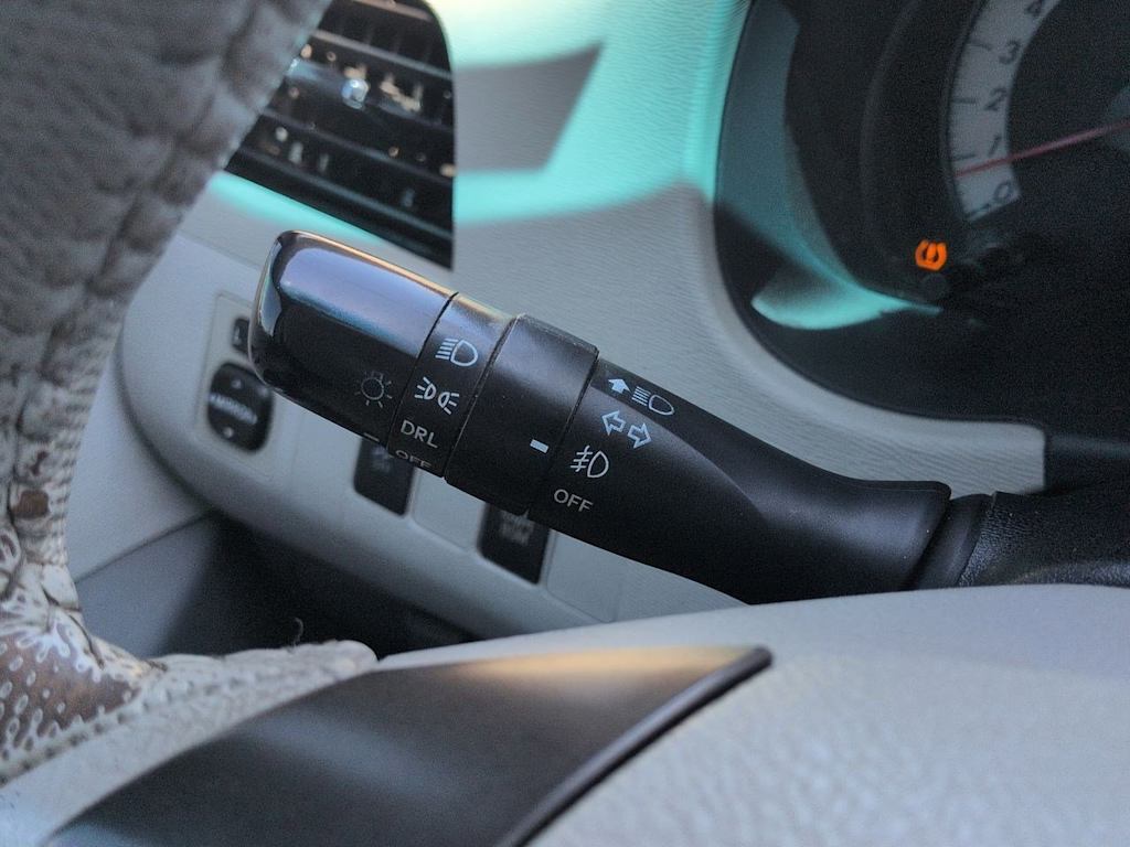 Thumbnail: 2013 Toyota Sienna - 30