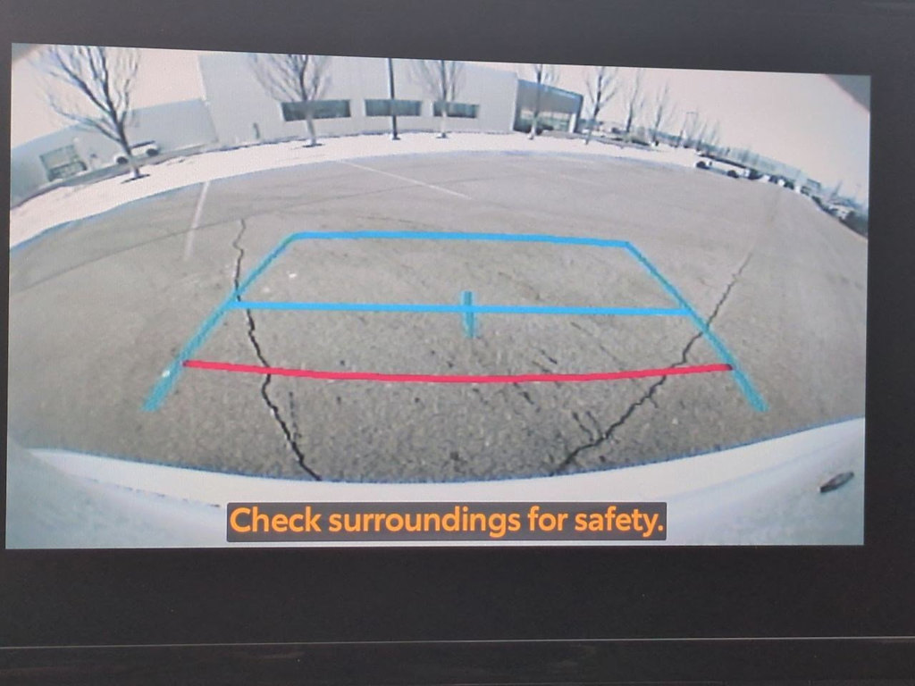 Thumbnail: 2023 Toyota Highlander - 34