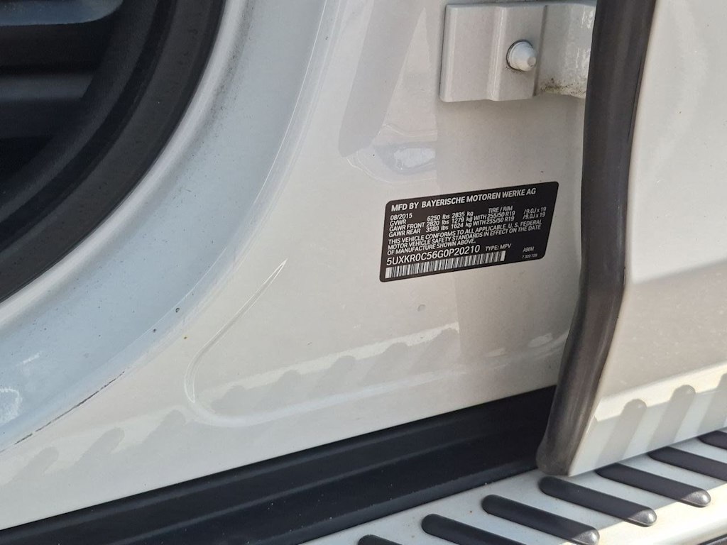 Thumbnail: 2016 BMW X5 - 38