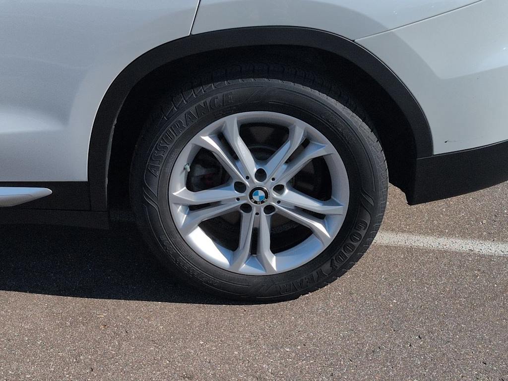Thumbnail: 2018 BMW X3 - 8