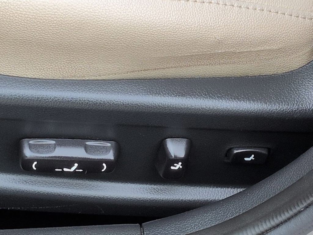 Thumbnail: 2015 Kia Optima - 26