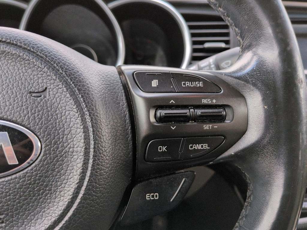 Thumbnail: 2015 Kia Optima - 31