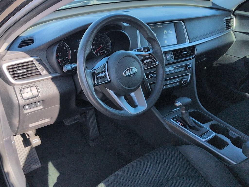 Thumbnail: 2019 Kia Optima - 2