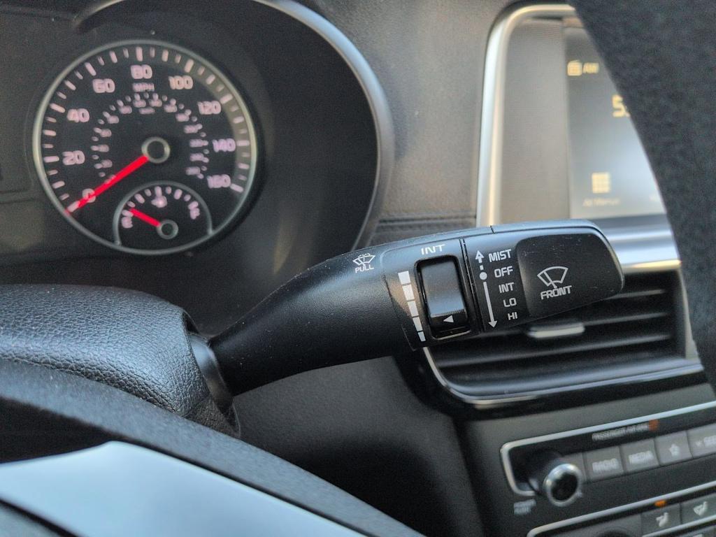 Thumbnail: 2019 Kia Optima - 31