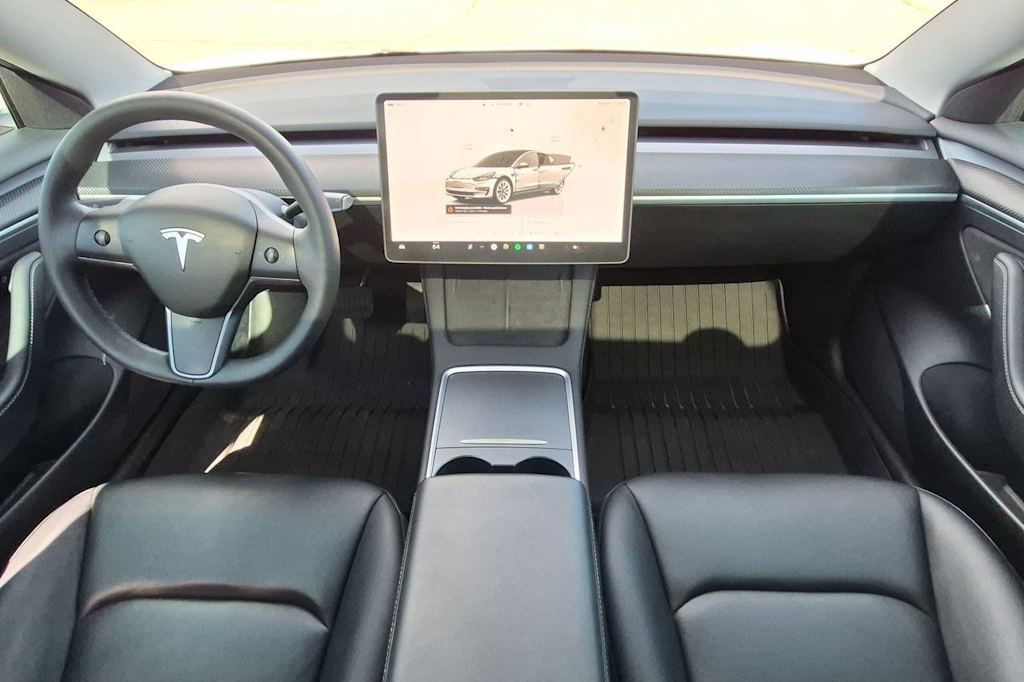 Thumbnail: 2023 Tesla Model 3 - 9