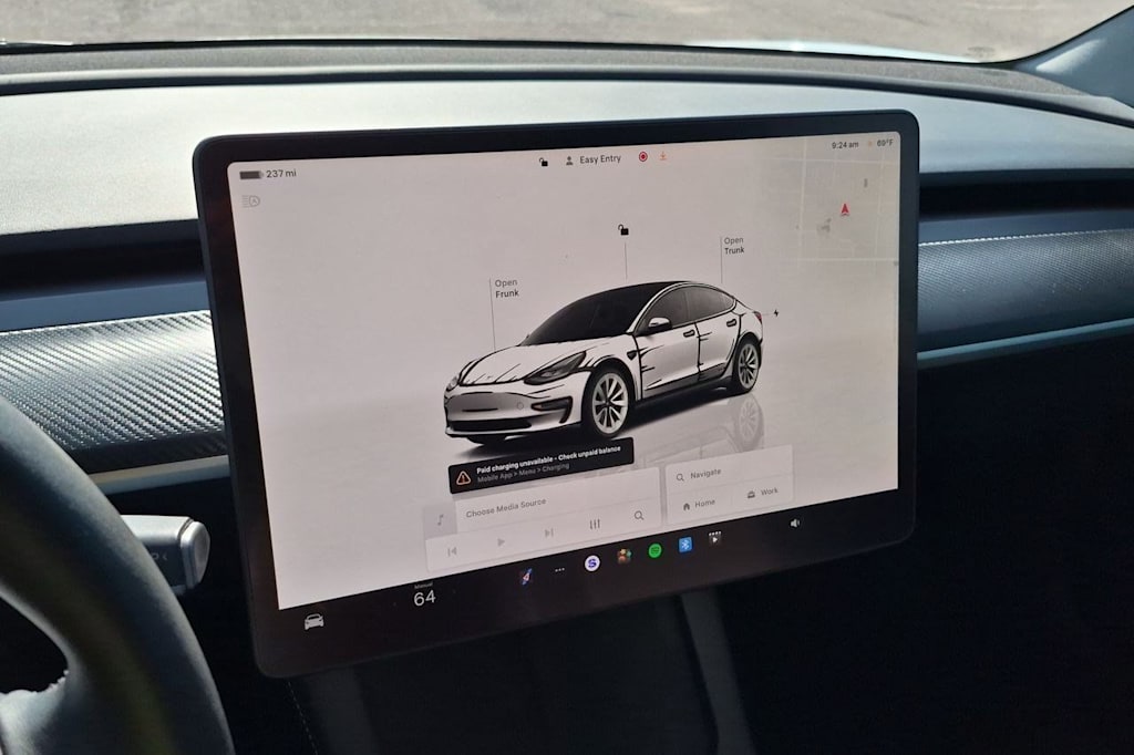 Thumbnail: 2023 Tesla Model 3 - 29