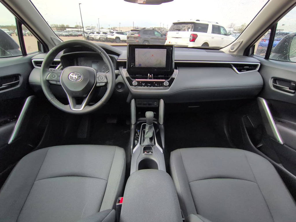 Thumbnail: 2024 Toyota Corolla Cross - 10