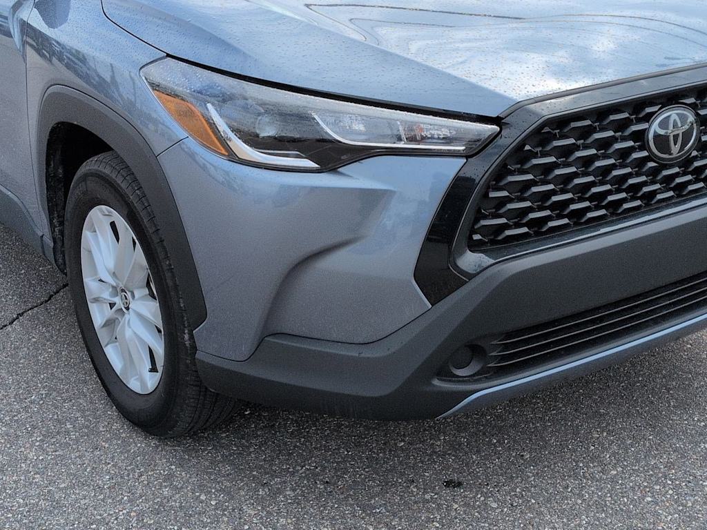 Thumbnail: 2024 Toyota Corolla Cross - 24