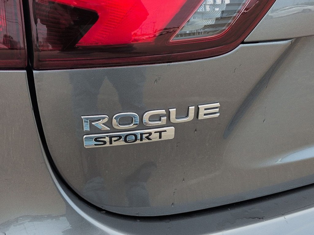Thumbnail: 2019 Nissan Rogue Sport - 26