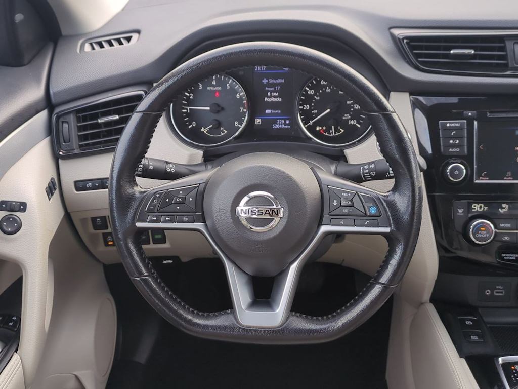 Thumbnail: 2020 Nissan Rogue Sport - 13