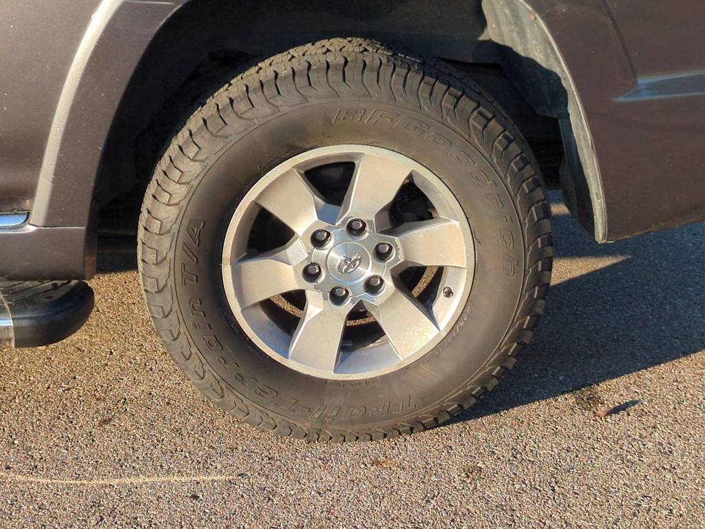 Thumbnail: 2011 Toyota 4Runner - 8