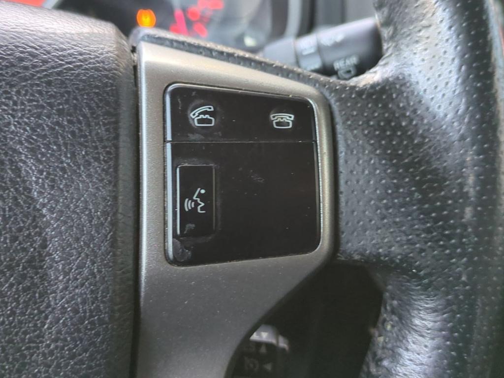 Thumbnail: 2011 Toyota 4Runner - 31