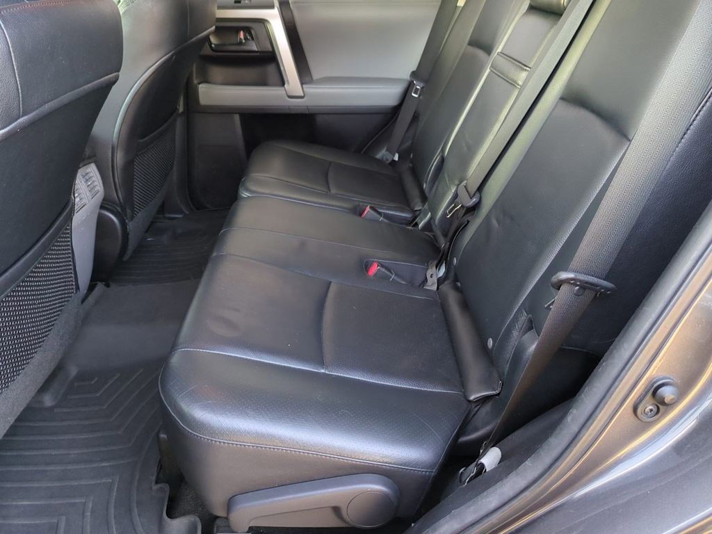 Thumbnail: 2011 Toyota 4Runner - 12