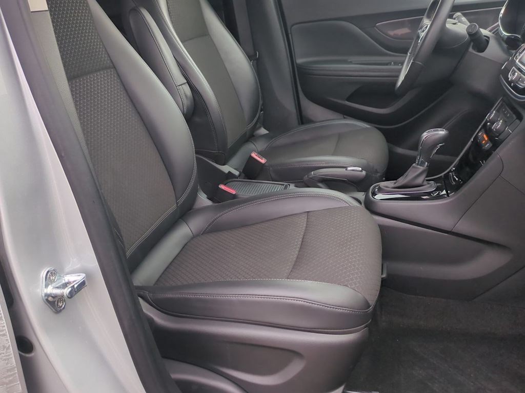 Thumbnail: 2020 Buick Encore - 11