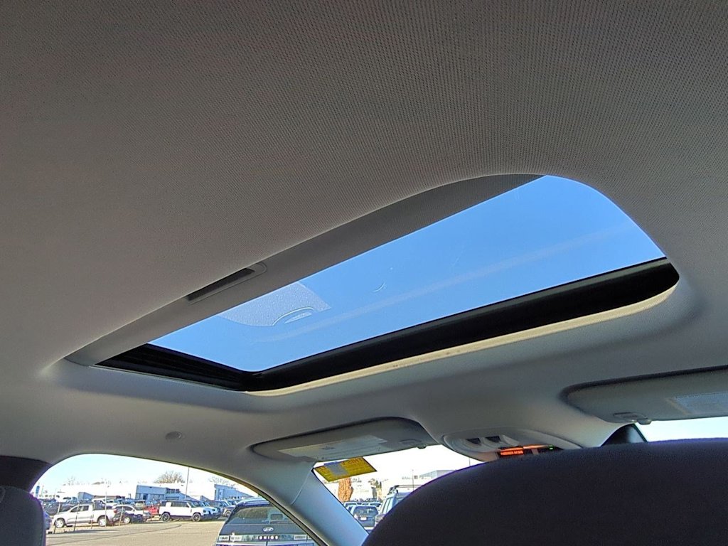 Thumbnail: 2024 Chevrolet Trax - 30