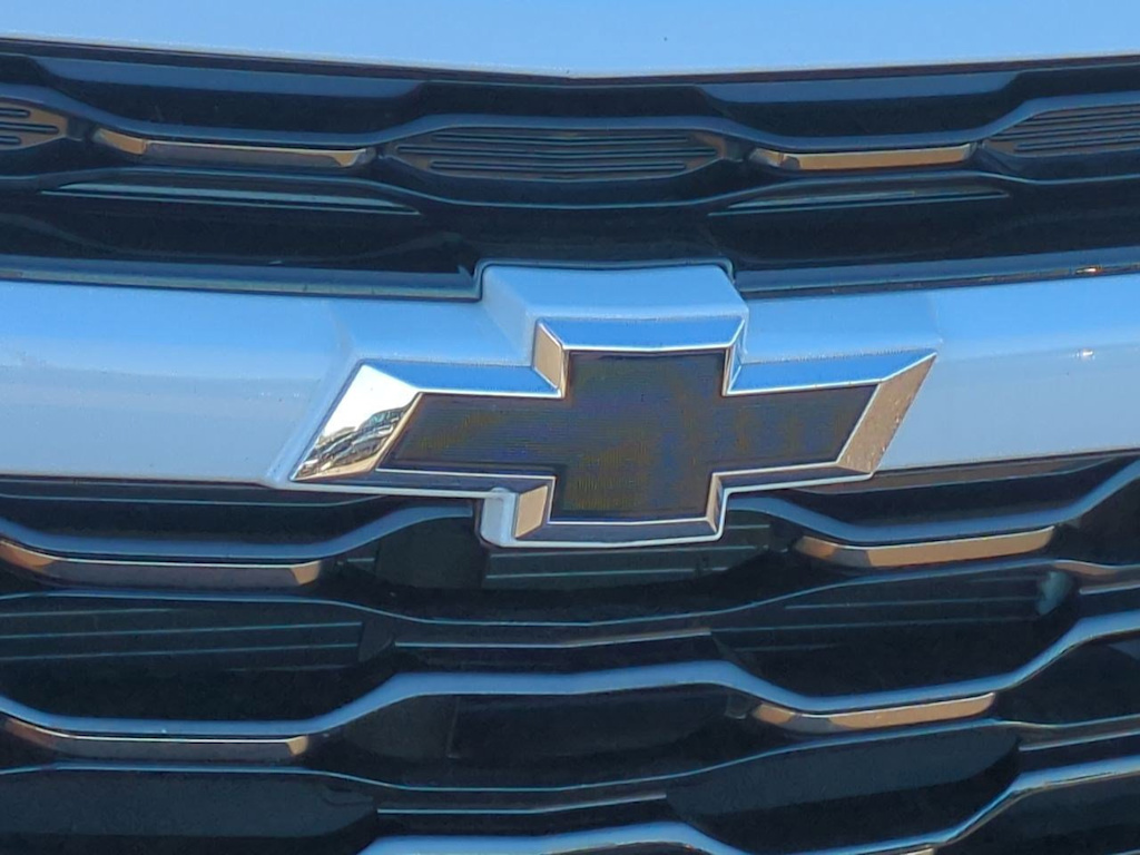 Thumbnail: 2024 Chevrolet Trax - 25