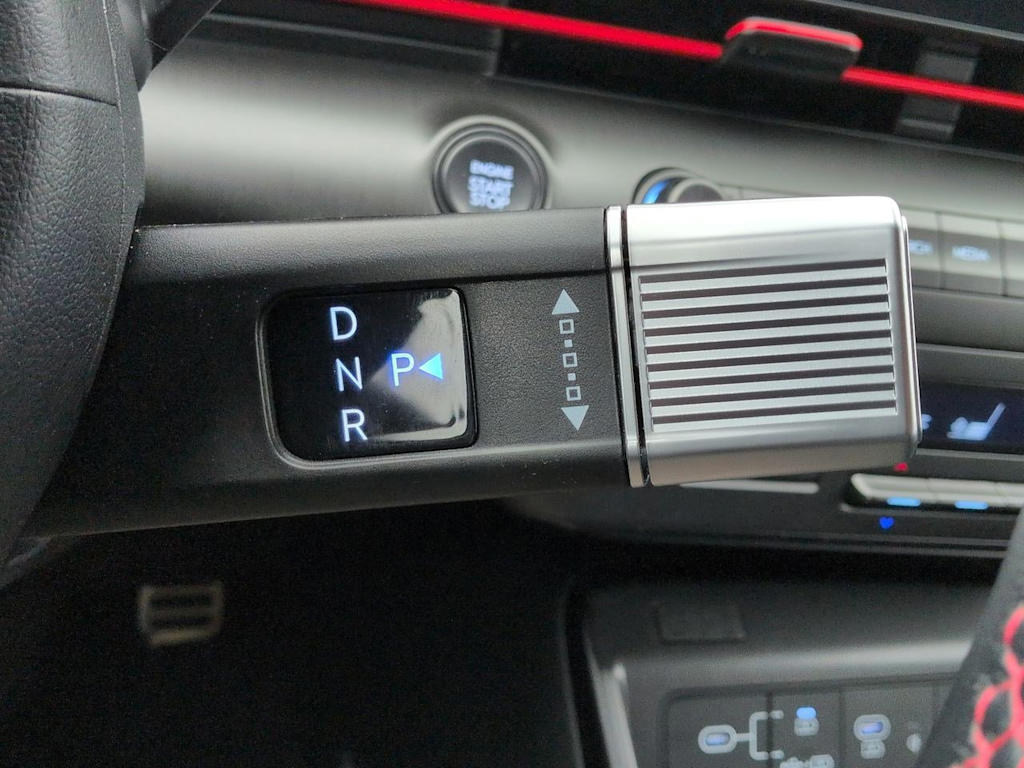 Thumbnail: 2025 Hyundai Kona - 32