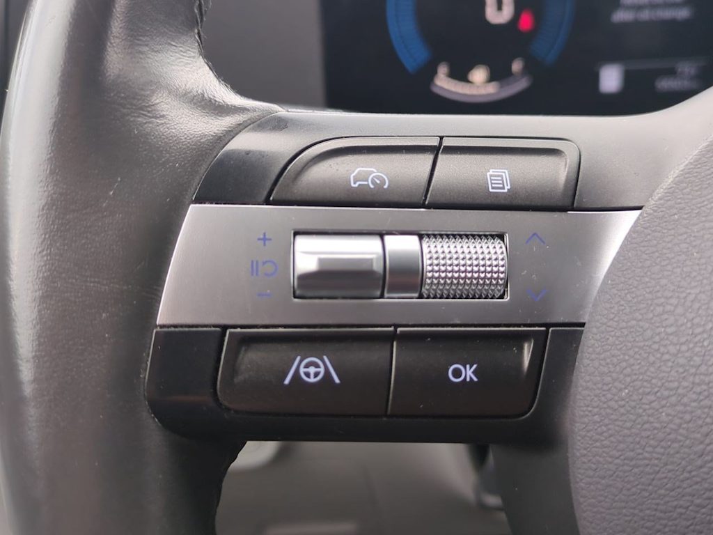 Thumbnail: 2025 Hyundai Kona - 28