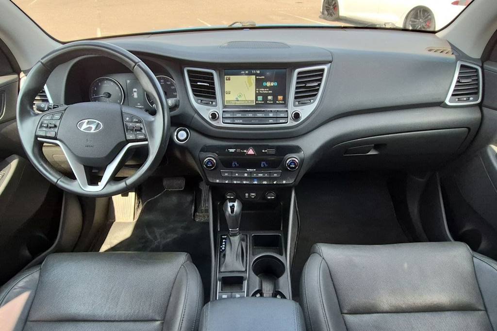 Thumbnail: 2017 Hyundai Tucson - 10